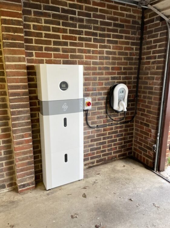 Battery storage installation